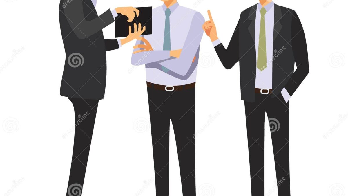 Homme d'affaires élégant portant un costume ajusté et une cravate tout en consultant des graphiques financiers sur un ordinateur portable